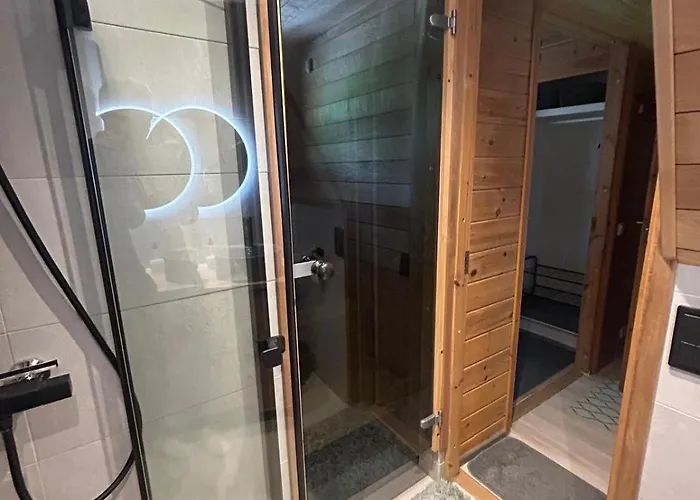 Velhonkuru Ii, 1 Bedroom, Loft And Sauna 公寓 Äkäslompolo